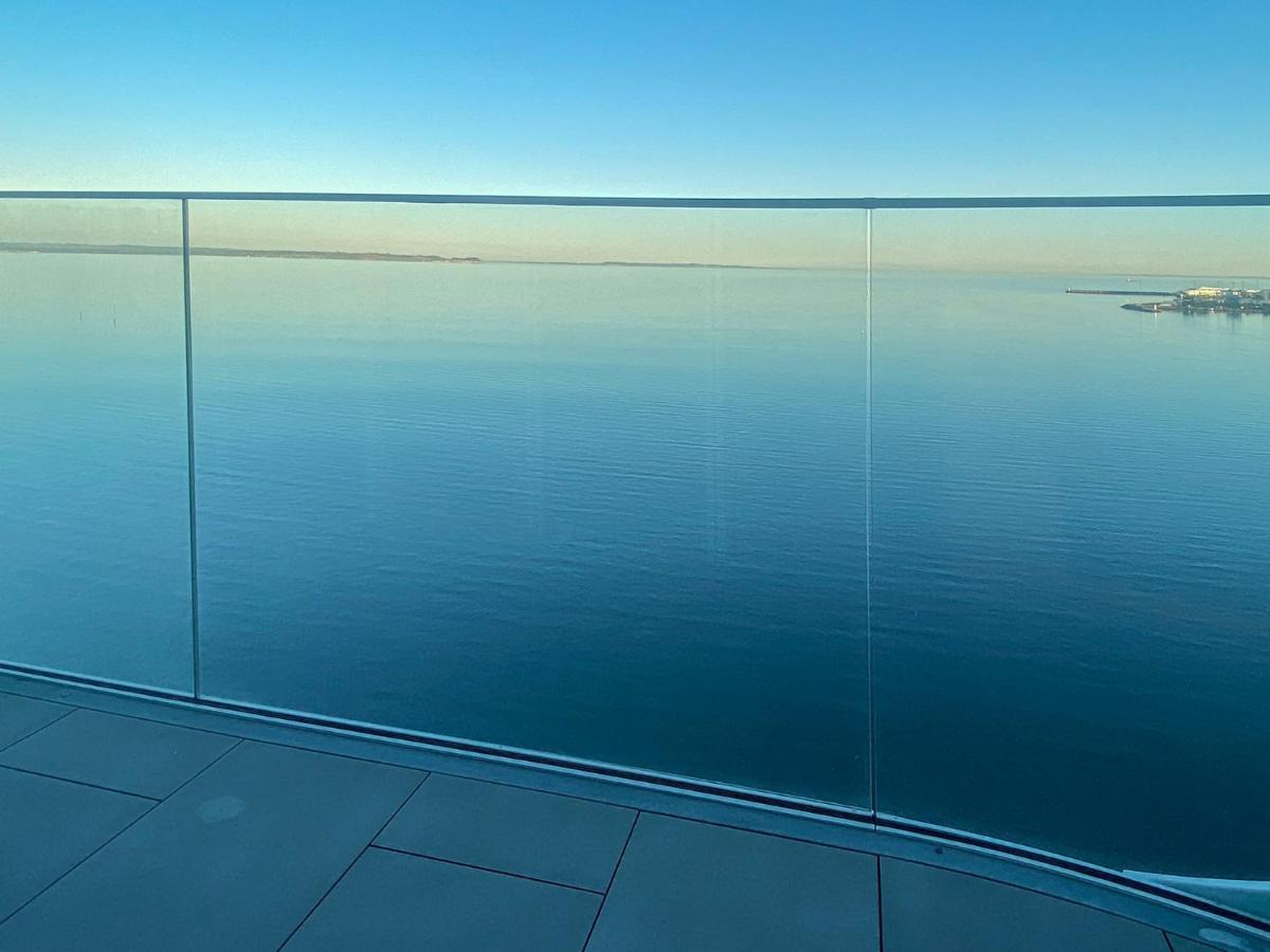 Amazing Sea View Apartment Århus Buitenkant foto