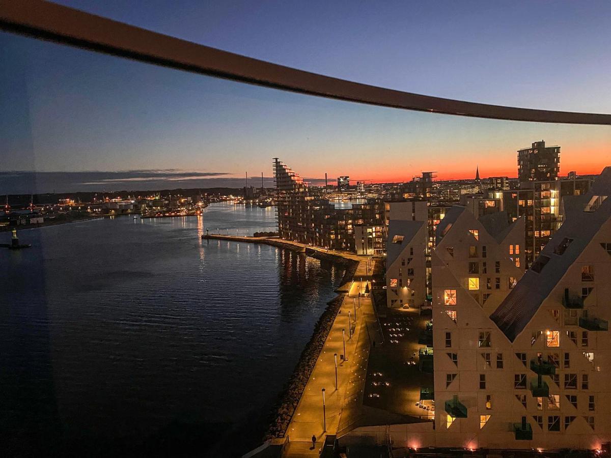 Amazing Sea View Apartment Århus Buitenkant foto